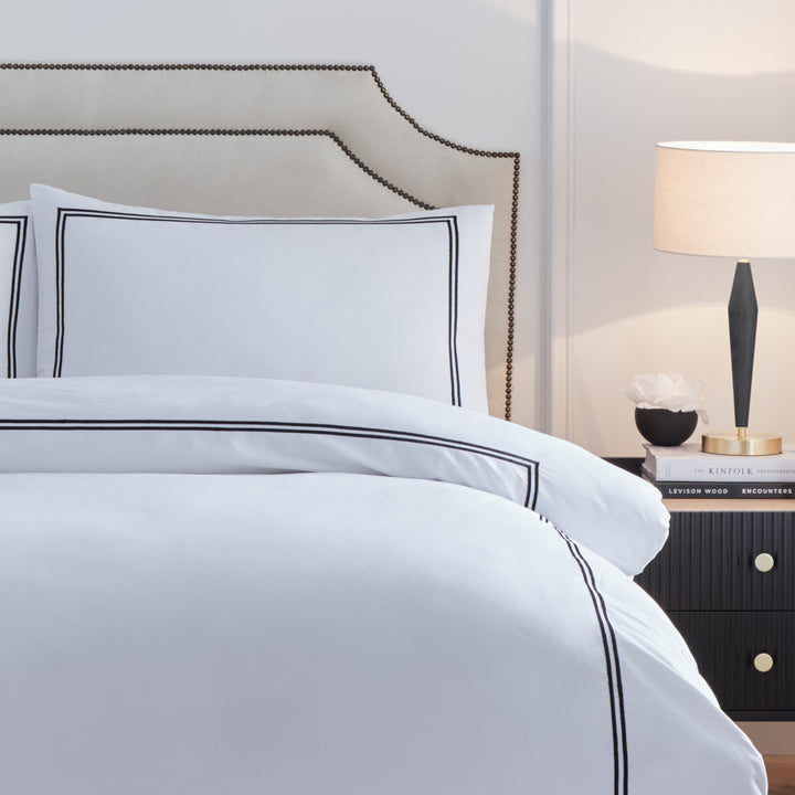 Elara Embroidered King Size Duvet Set Black - image 3