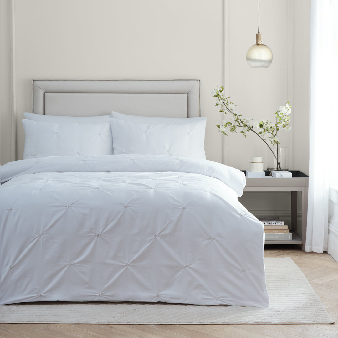 Elysia Pinch Pleat King Size Duvet Set Champagne