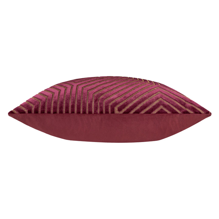 EVOKE 55X55 CUSHION CASE BURGANDY