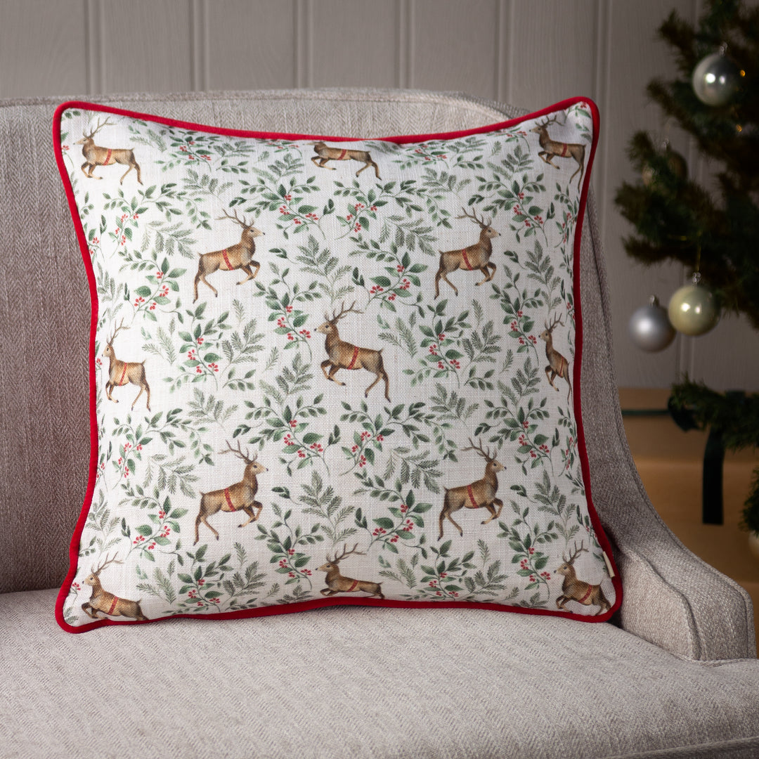 FESTIVE REINDEER REPEAT 43X43 CUSHION CASE SCARLET