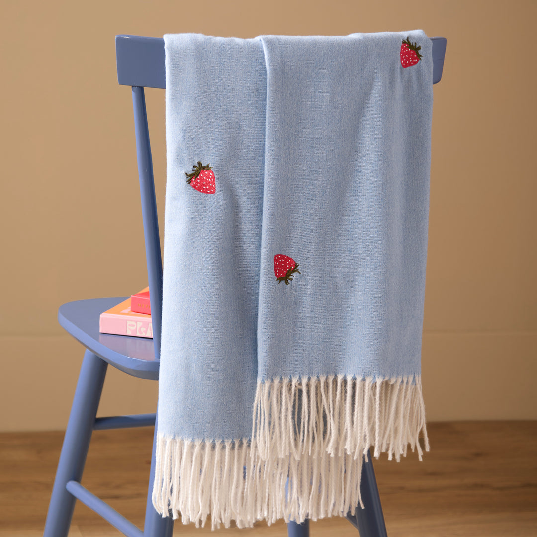 Fruits 130x180 Throw Berry Sweet Blue