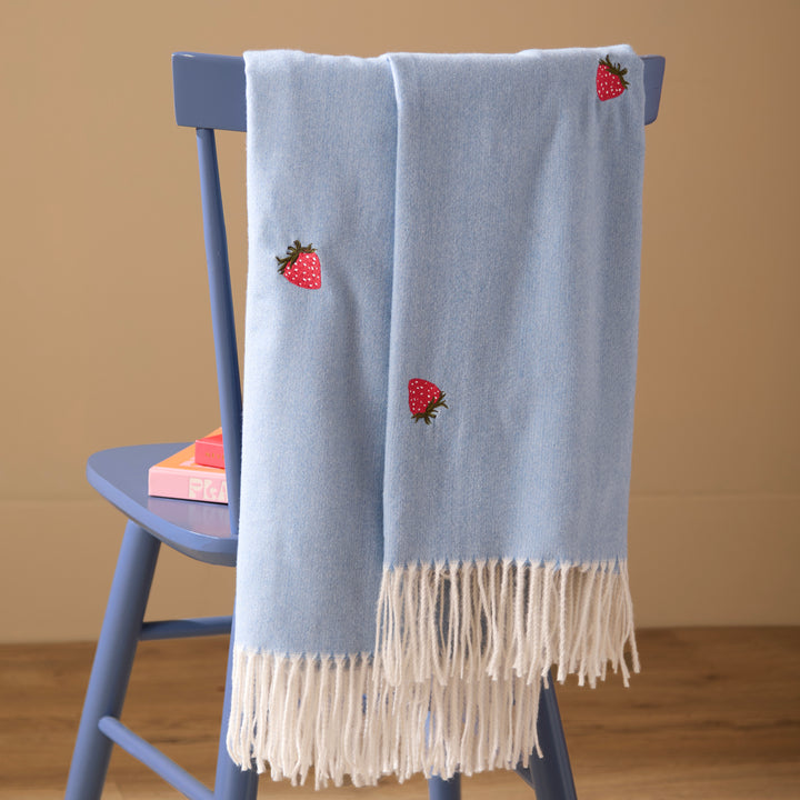 Fruits 130x180 Throw Berry Sweet Blue