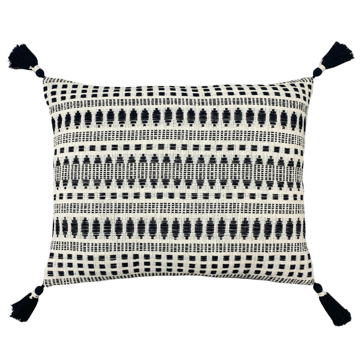 GANADO 40X60 CUSHION CASE BLACK