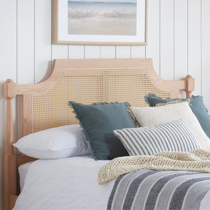 Geneva King Rattan Bed