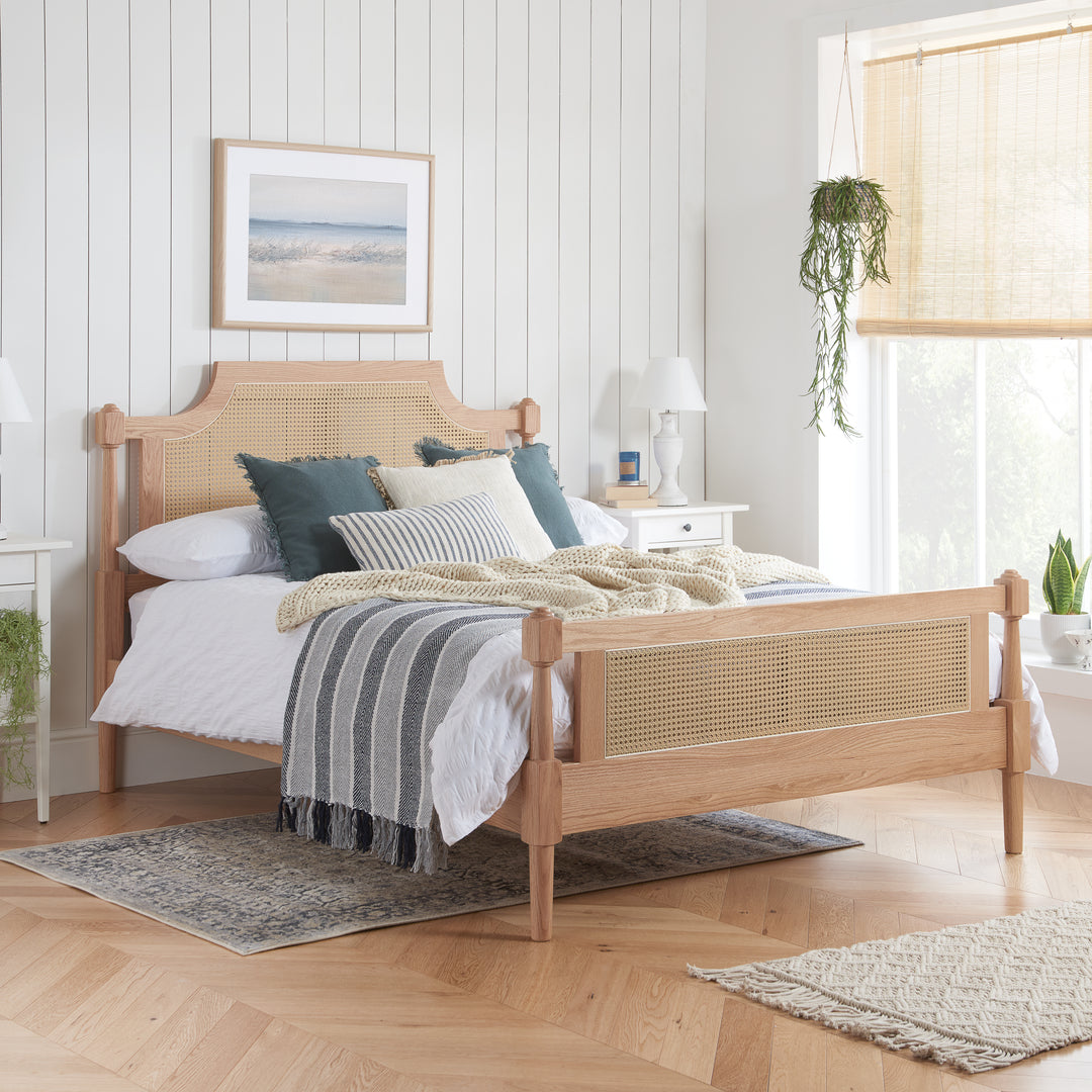 Geneva King Rattan Bed