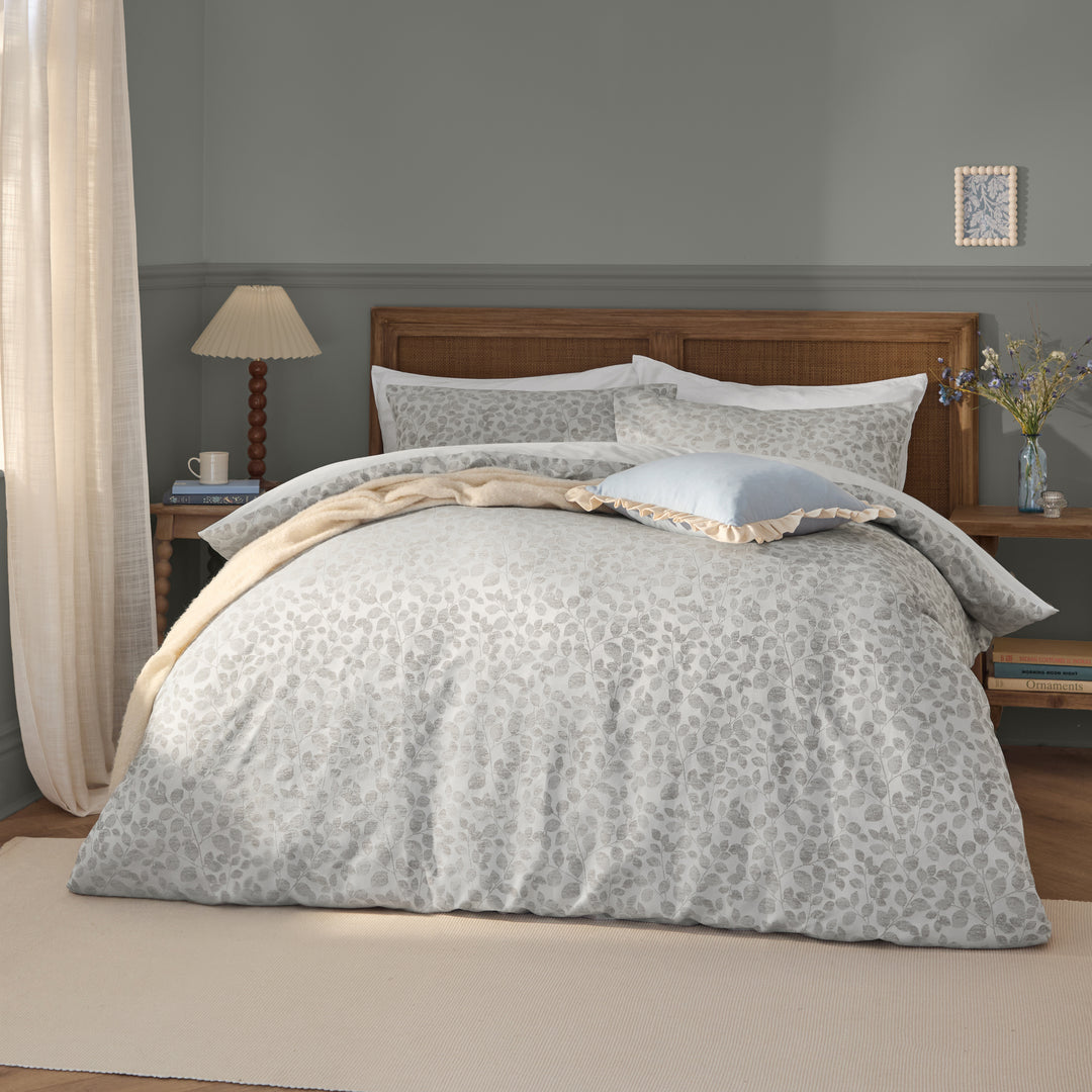 Grace Leaf Double Duvet Set Mist Grey
