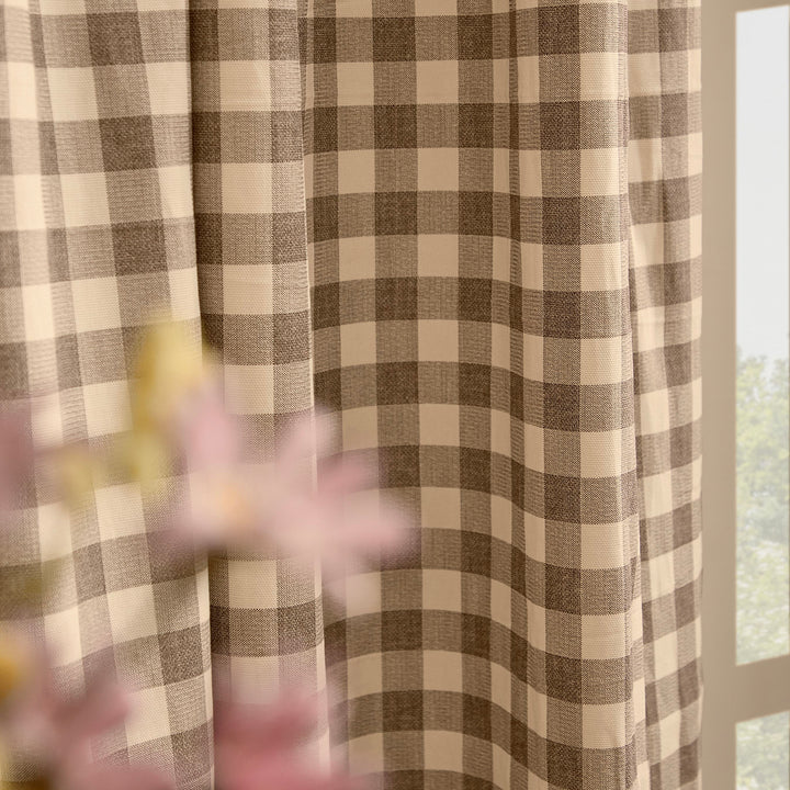 Harriet Gingham Blackout Flop Top Pencil Pleat 117x137 Buttermilk/Chocolate - image 3