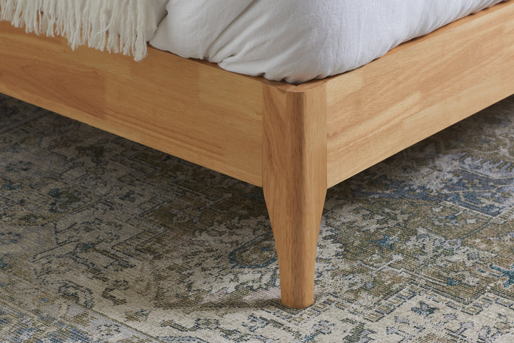 Halfden King Bed