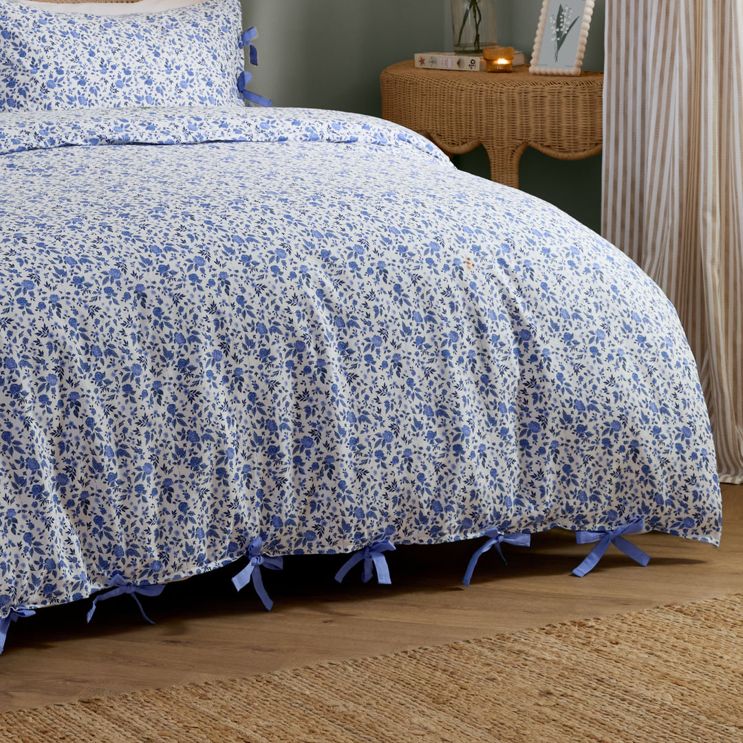 Hannah Super King Duvet Set Blue - image 3