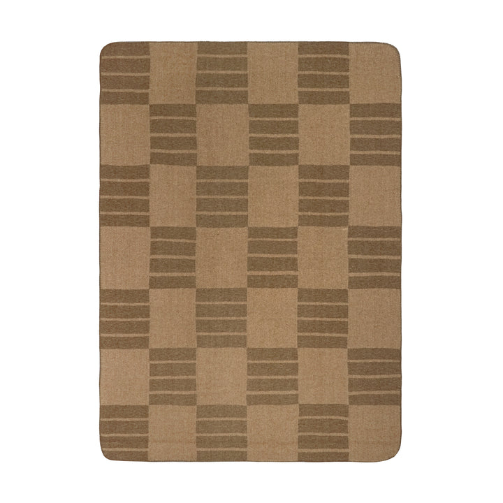Harlech 140x180 Throw Brown - image 2