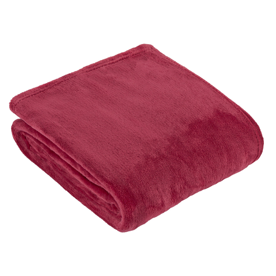 Harrow 140x180 Throw Berry
