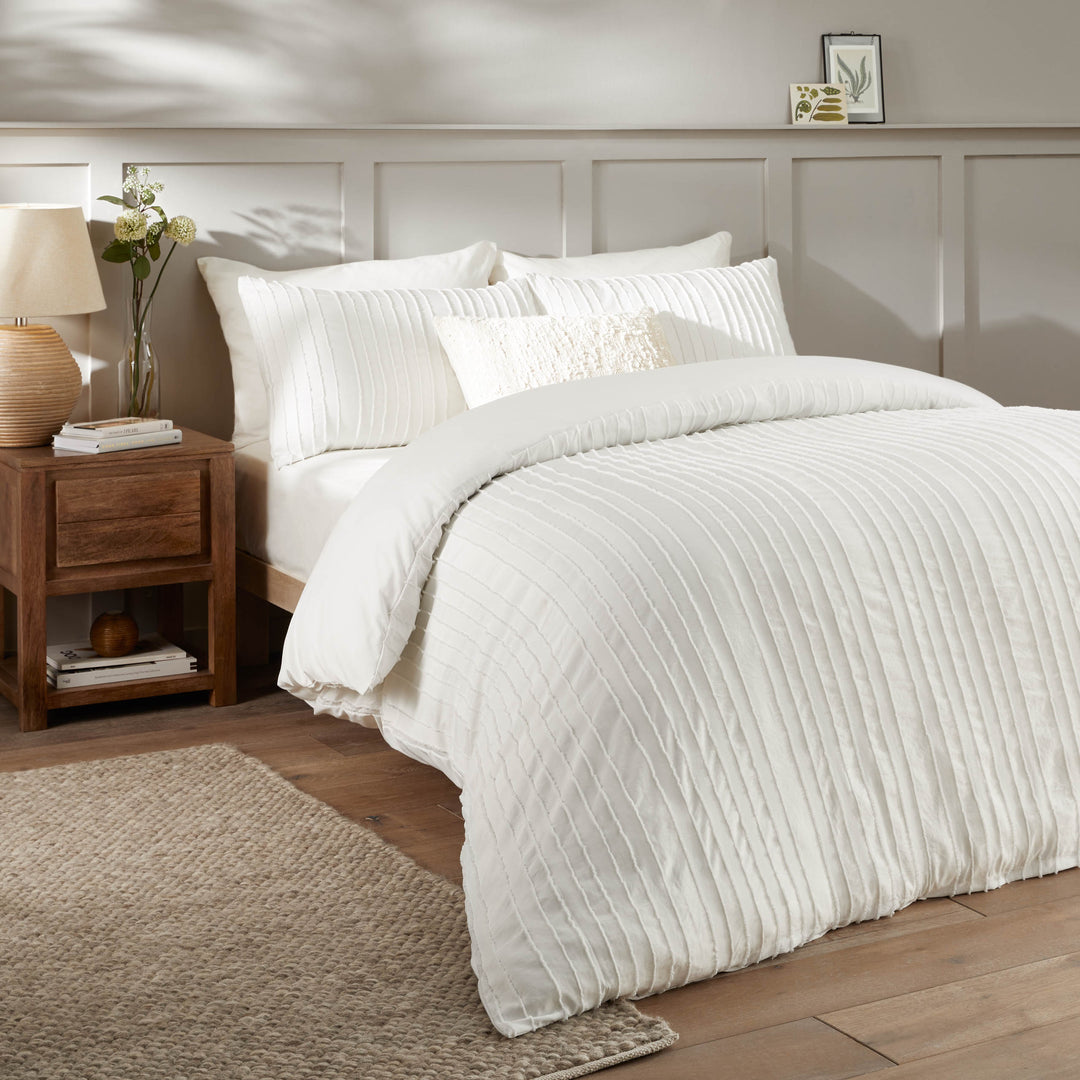 Harrison Stripe Super King Soft Touch Duvet Set White