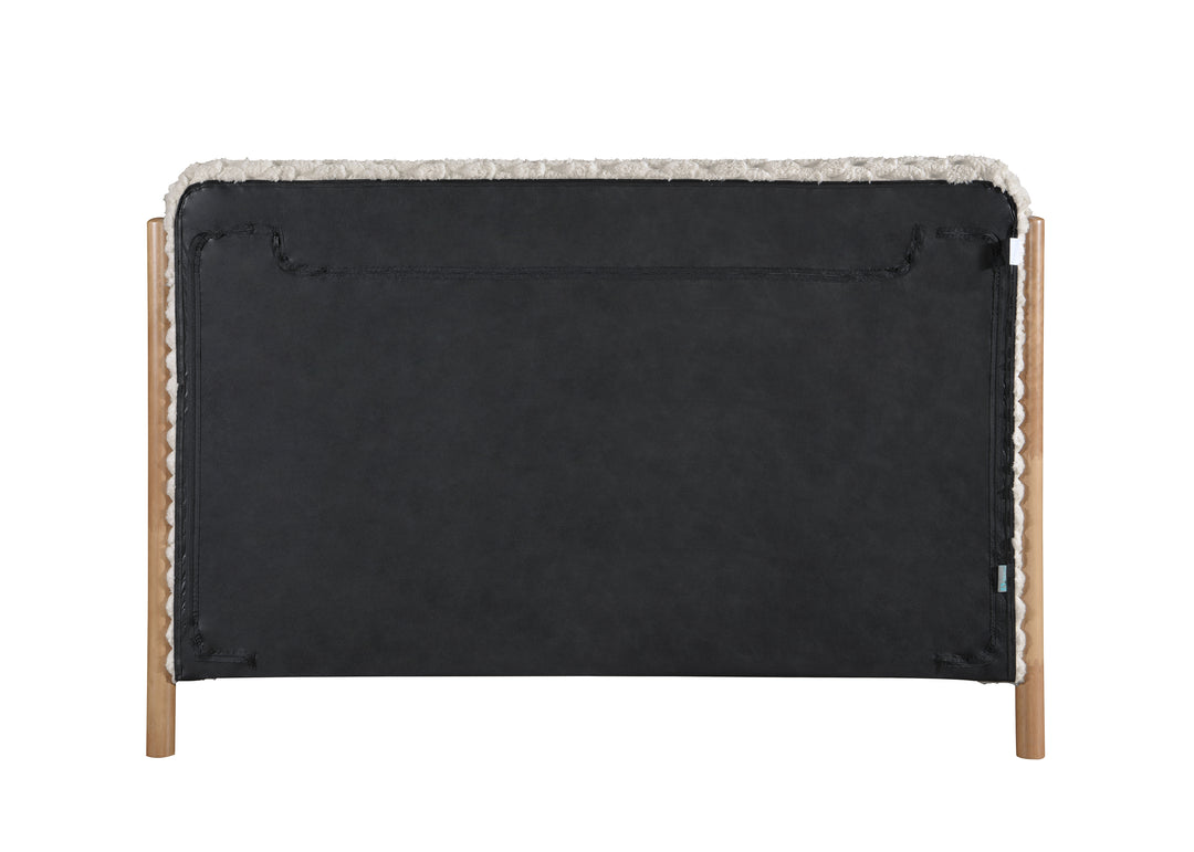 Hatti Double Bed