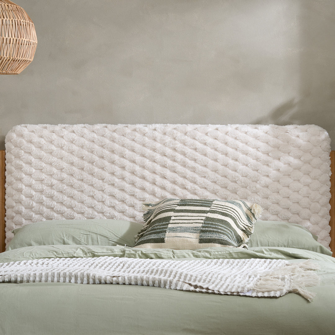 Hatti Double Bed