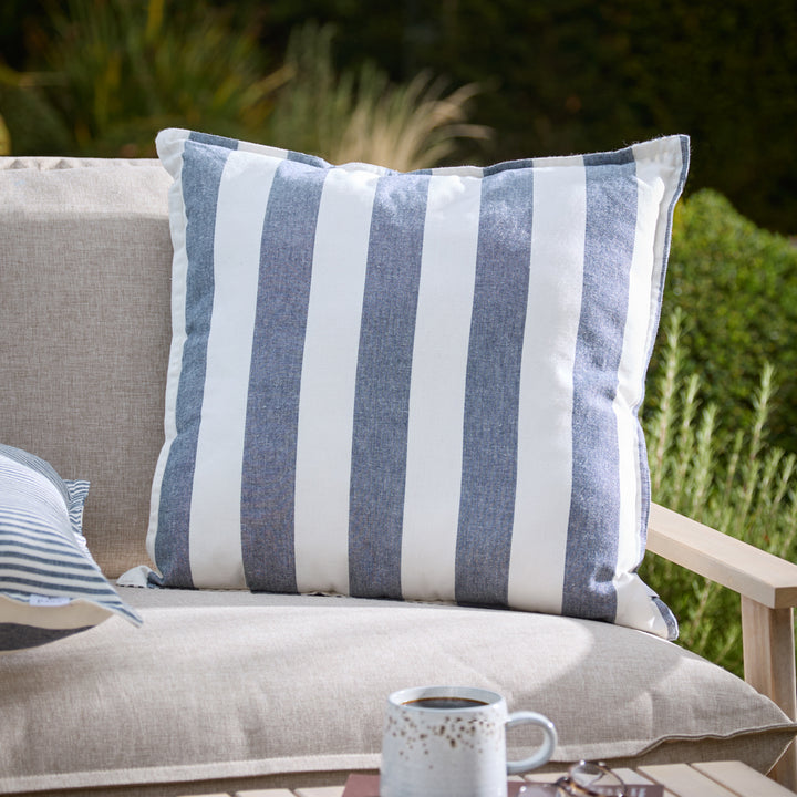 Hayle 50x50 Outdoor Cushion Case Navy