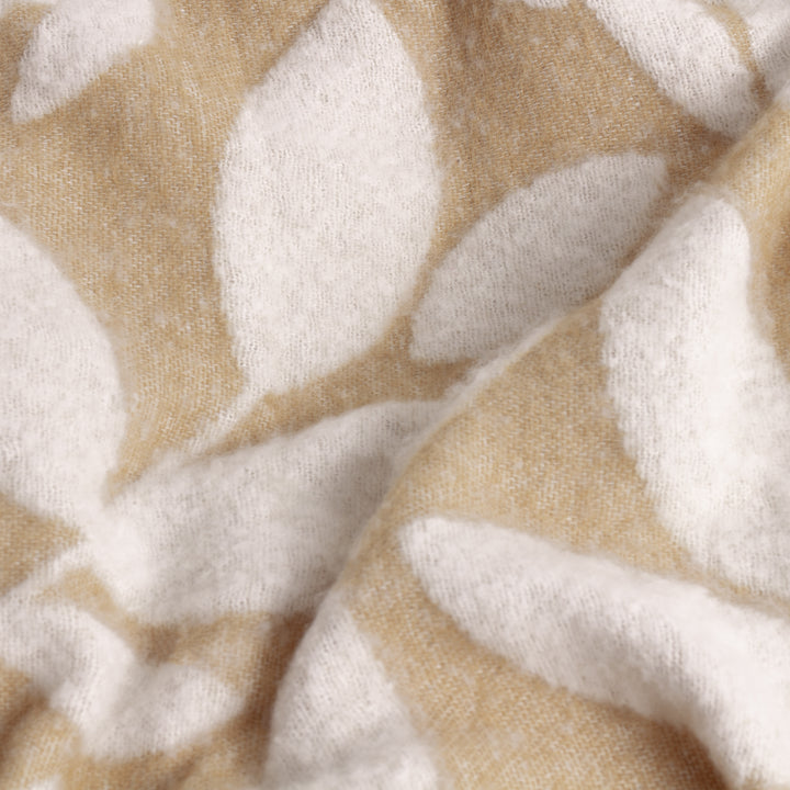 Hazel 140x180 Throw Oatmeal - image 5
