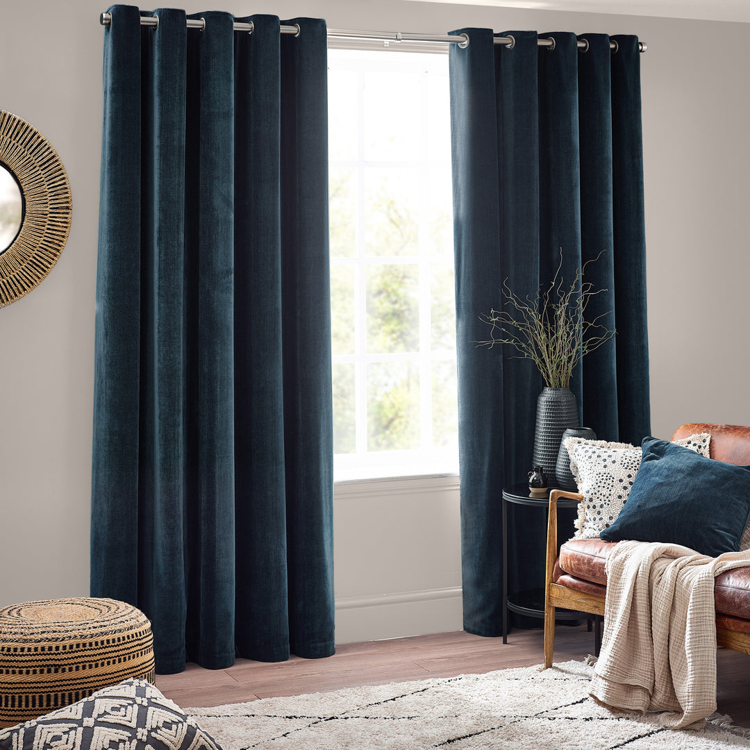 Heavy Chenille Blackout 168x229 Eyelet Curtains Navy - image 2