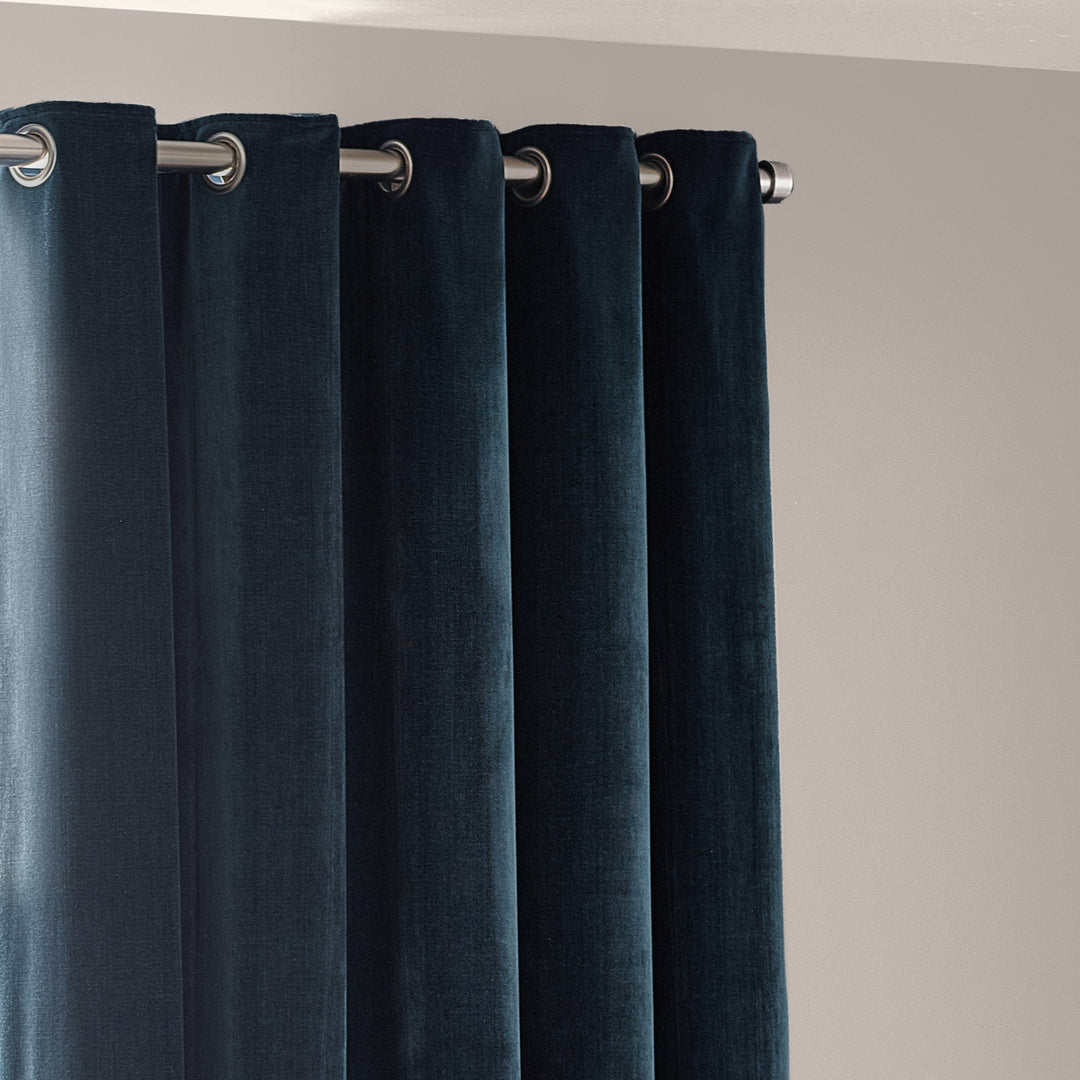 Heavy Chenille Blackout 168x229 Eyelet Curtains Navy - image 3