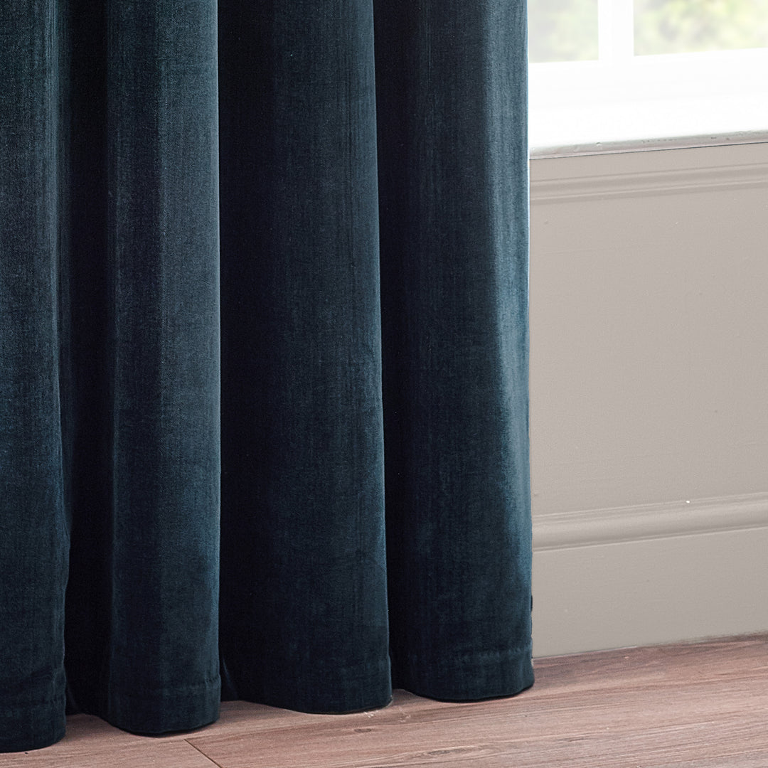 Heavy Chenille Blackout 168x229 Eyelet Curtains Navy - image 4
