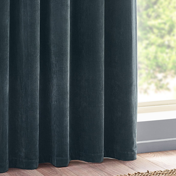 HEAVY CHENILLE 229X137 EYELET CURTAIN MARINE