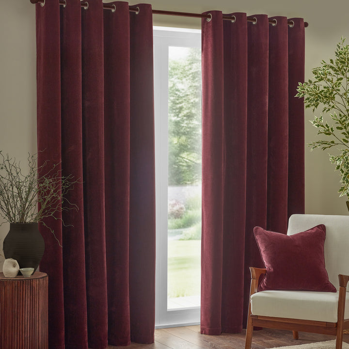 HEAVY CHENILLE 168X137 EYELET CURTAINS BEETROOT