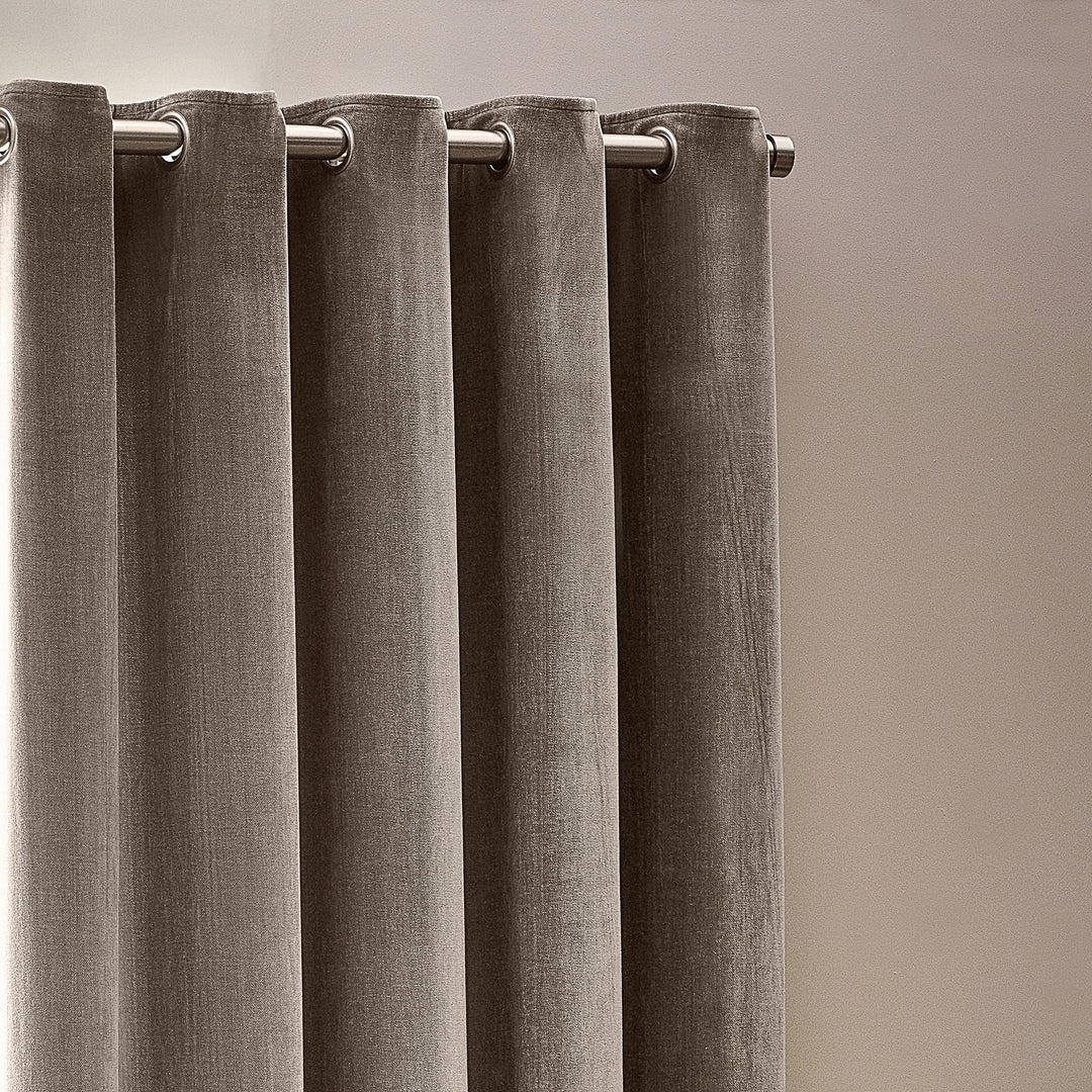 Heavy Chenille 229x183 Eyelet Curtain Greige - image 4