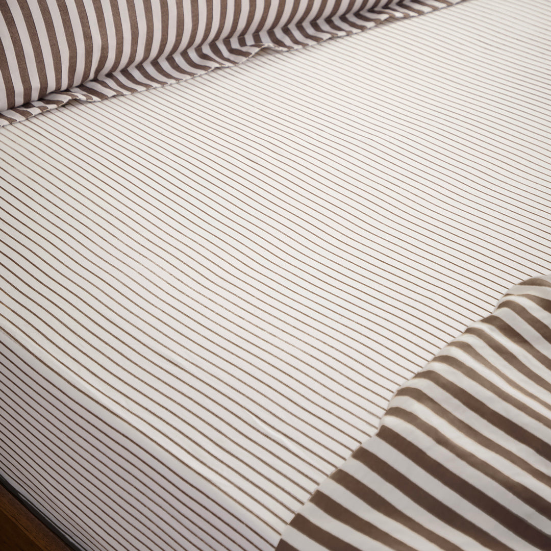 Hebden/Barton Single Narrow Stripe Fitted Sheet Espresso Brown