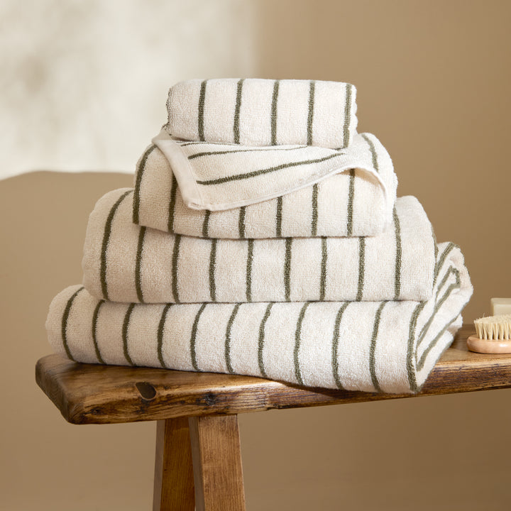 Hebden 100x150cm Bath Sheet Towel Olive