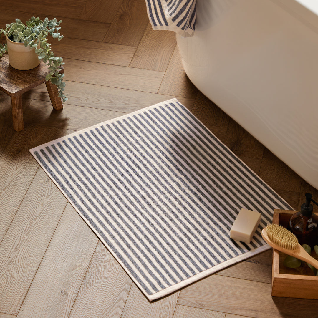 Hebden 50x70 Bath Mat Grey