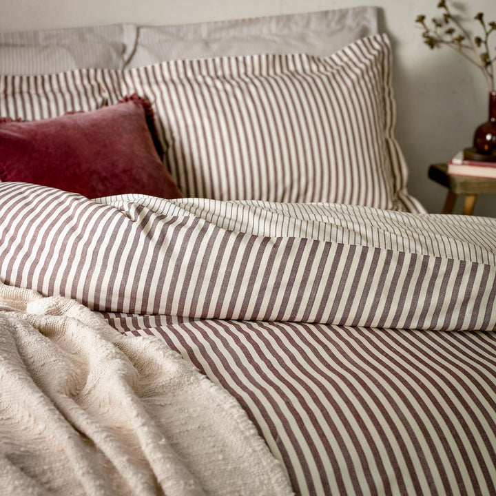 Hebden Single Duvet Set Beetroot - image 2