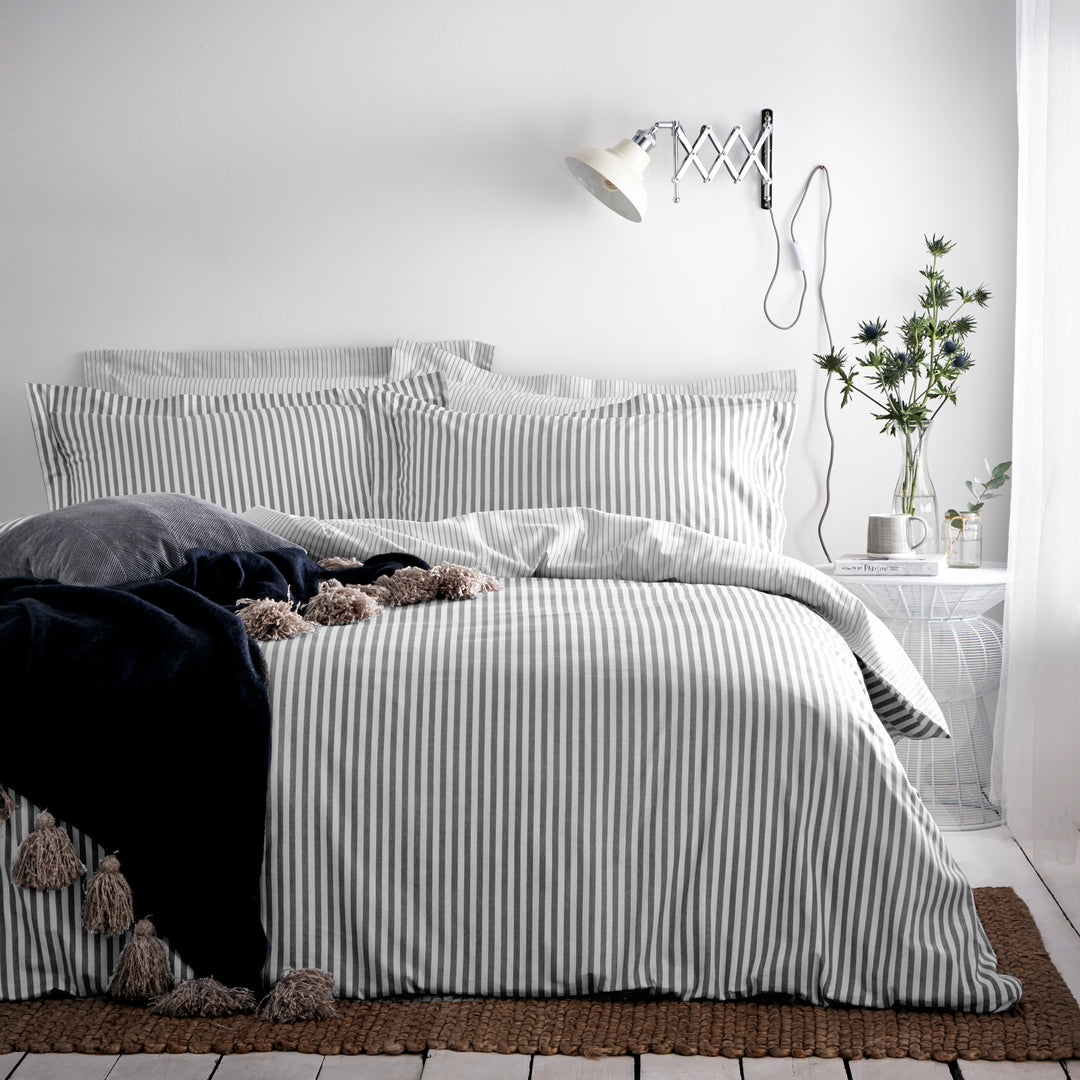 Hebden Single Duvet Set Grey