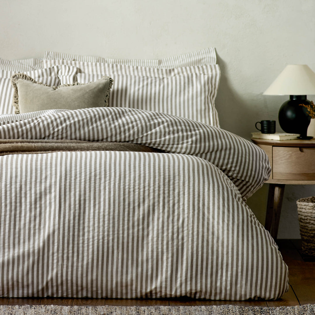 Hebden Double Duvet Set Mole - image 4