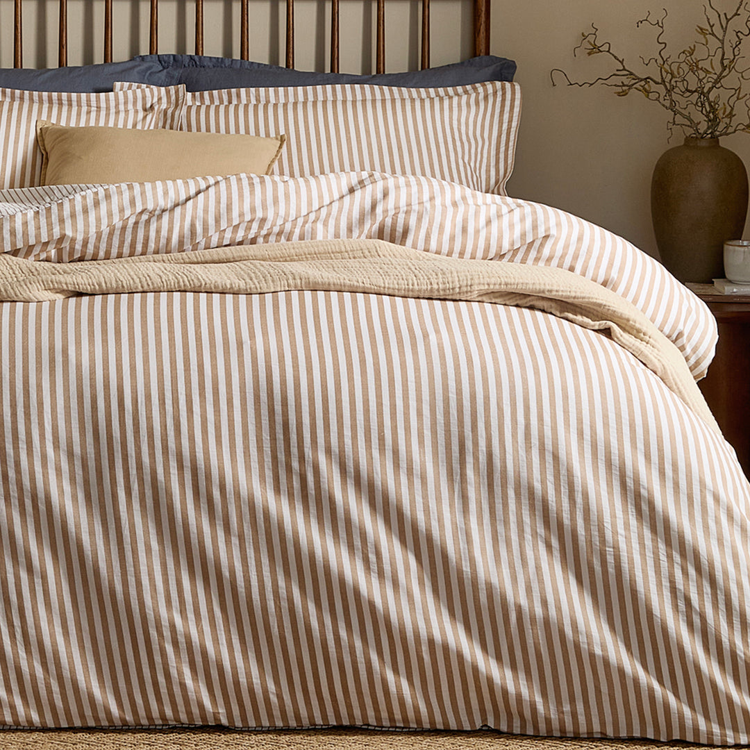 Hebden Super King Duvet Set Caramel - image 3