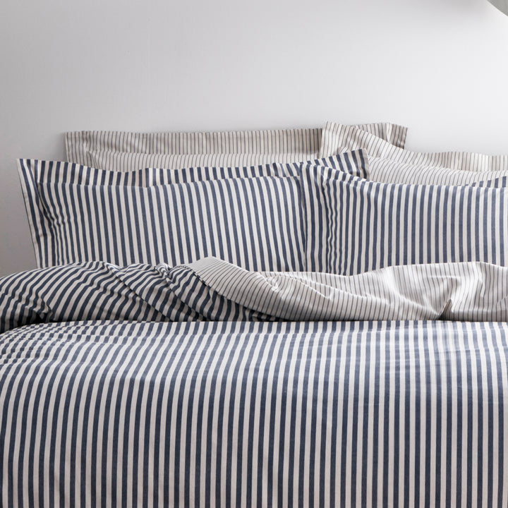 Hebden Sks Duvet Set Navy - image 2