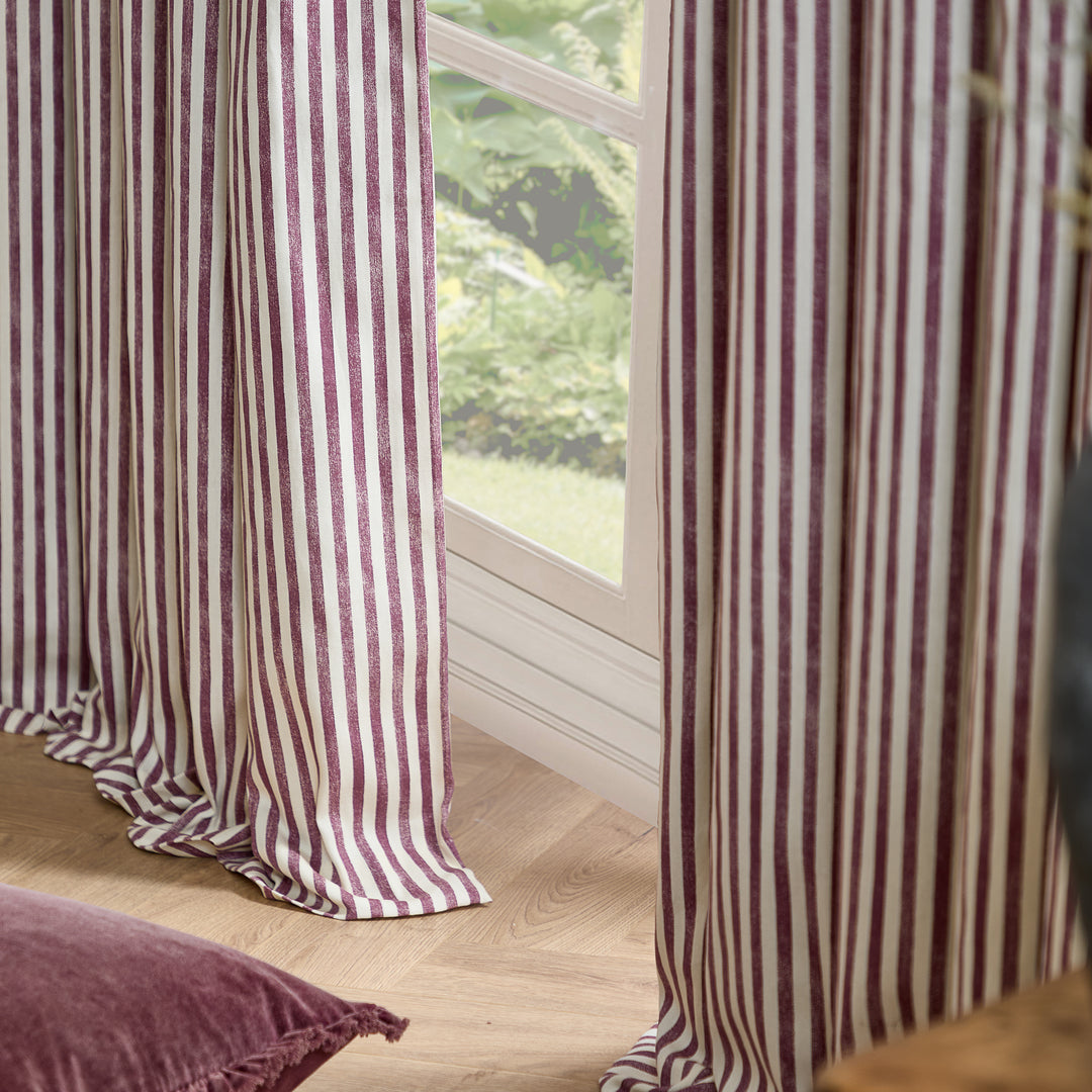 Hebden 168x137 Eyelet Curtains Beetroot - image 2