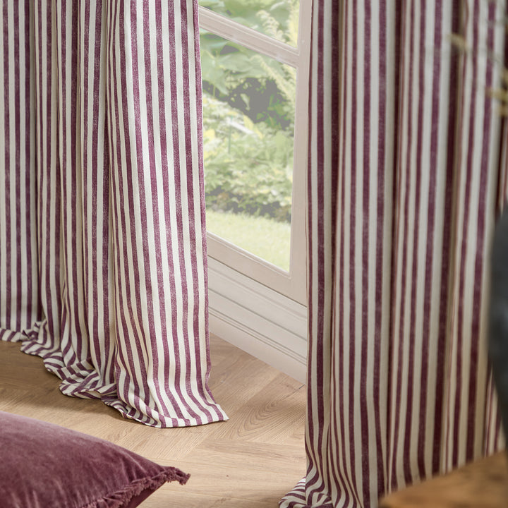 Hebden 168x137 Eyelet Curtains Beetroot - image 2