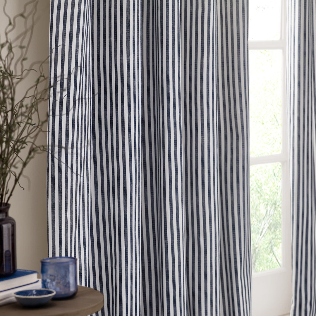 HEBDEN 229X183 EYELET CURTAINS NAVY