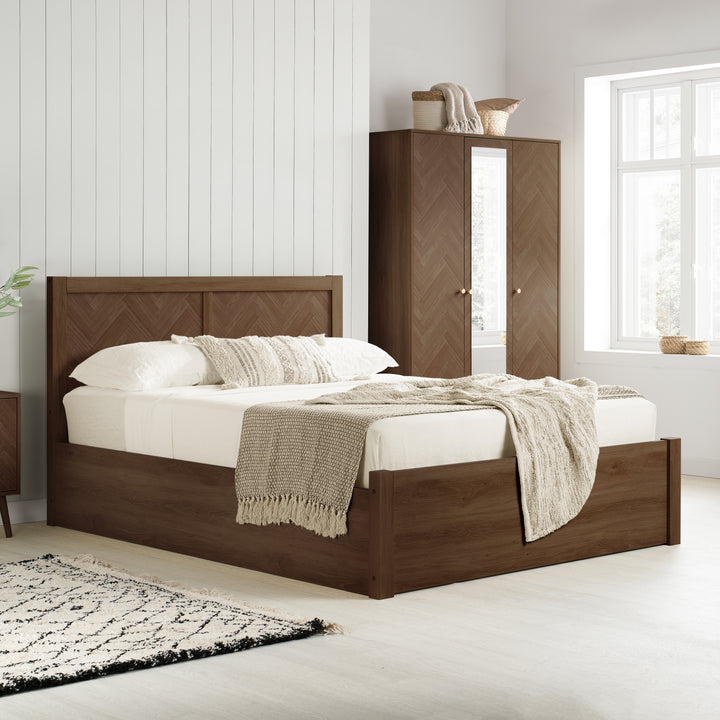 Herringford King Ottoman Bed