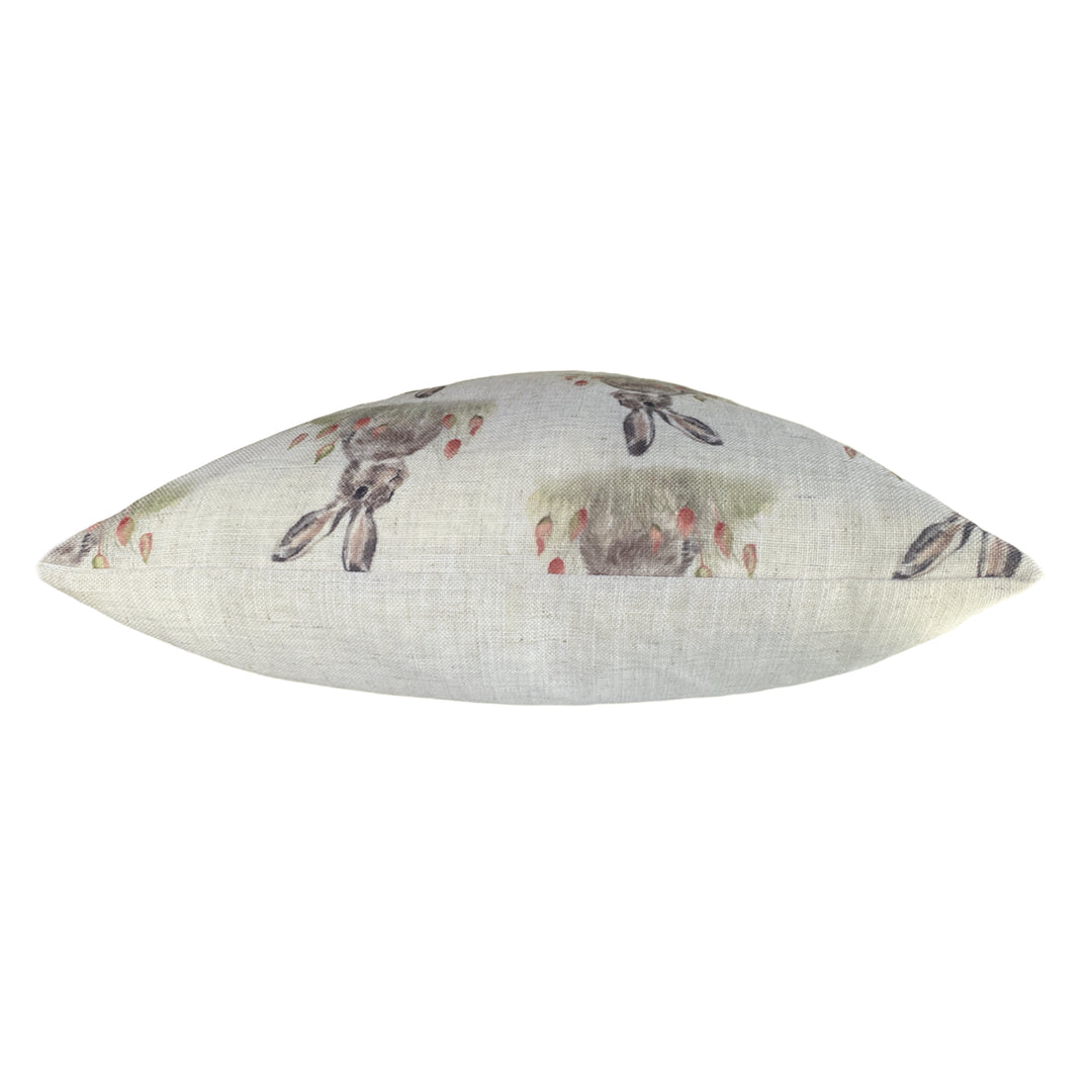 HROW HARE REPEAT 43X43 C/C WHITE