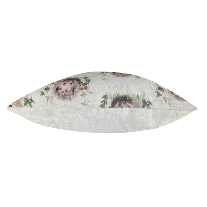HEDGEROW HEDGEHOG REPEAT 43X43 C/CASE
