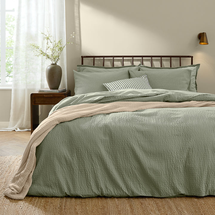 Hebden Relaxed Seersucker King Duvet Set Bay Green