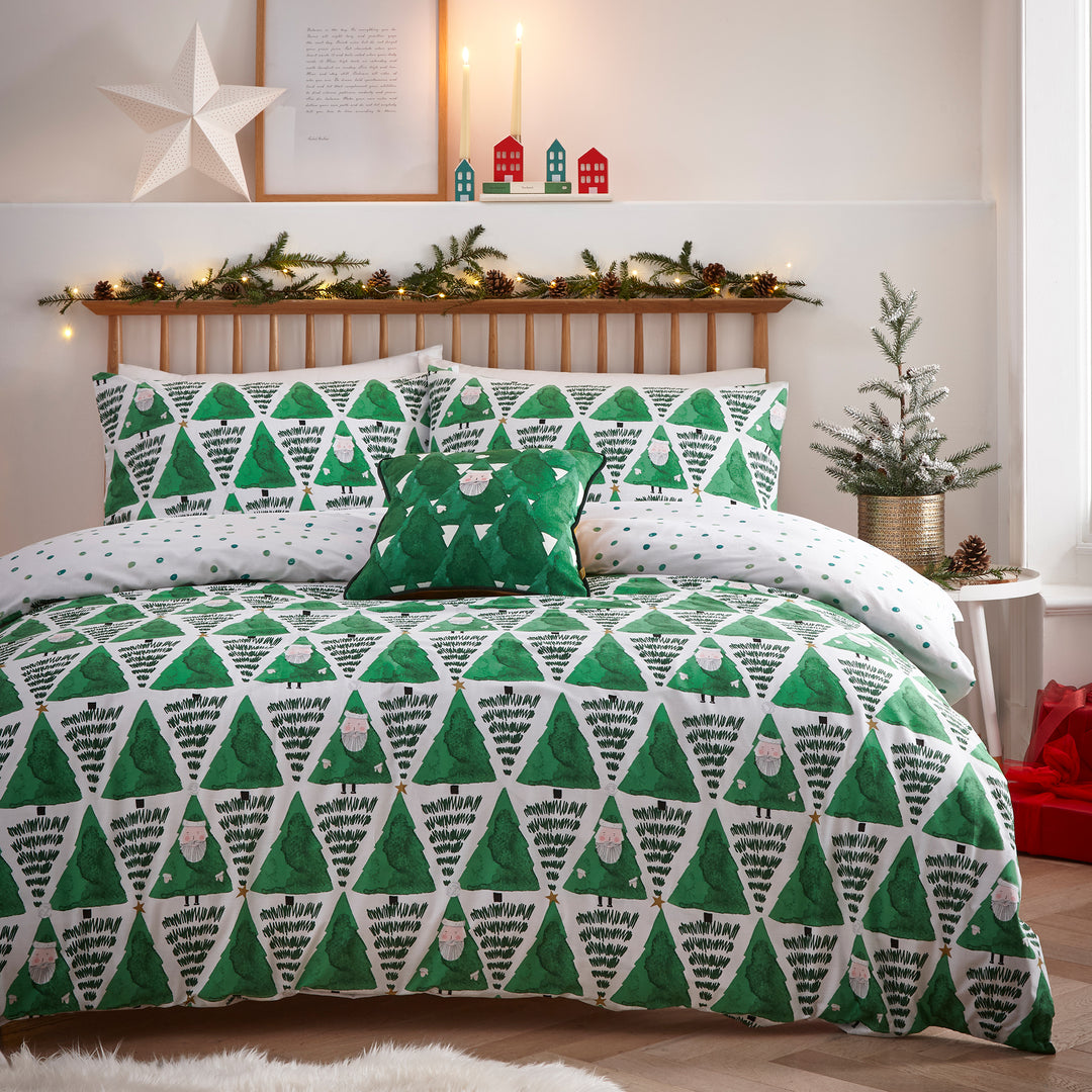 Hide And Seek Santa Toddler Duvet Set Green