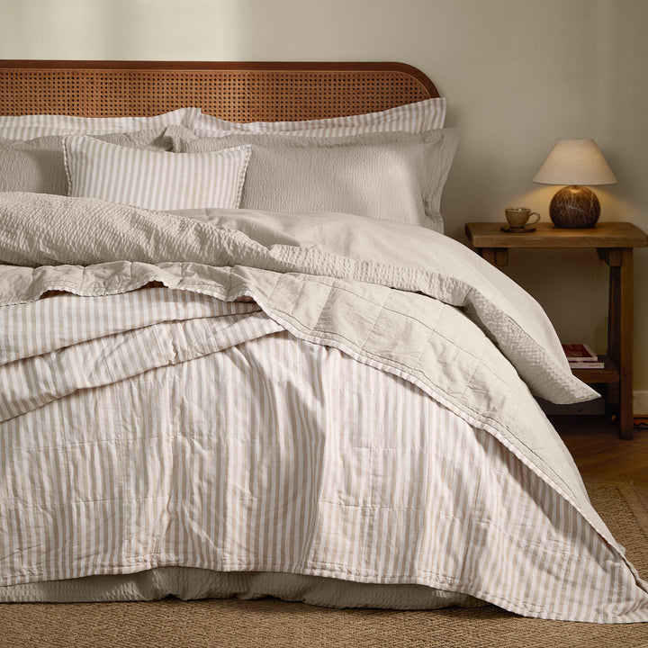 Hebden Stripe 265x265 Bedspread Natural / Stone