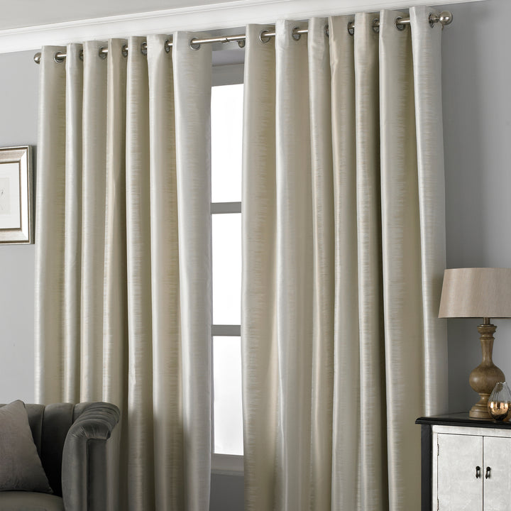 HURLINGHAM 168X137 RING TOP CURTAINS CHAMP