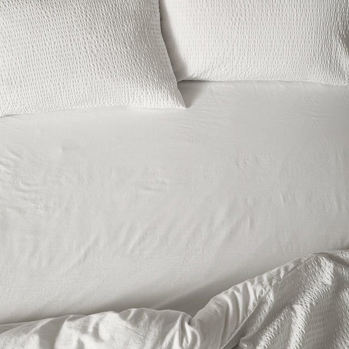 Hebden Washed Cotton Double Fitted Sheet Chalk