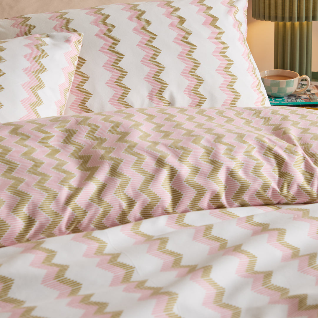 Izzie King Duvet Set Green / Pink - image 2