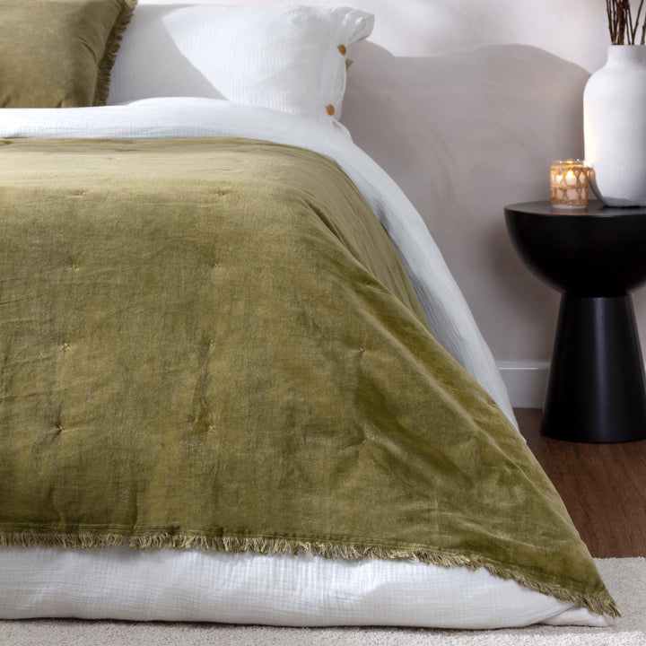 Jaye 140x220 Filled Bedspread Moss