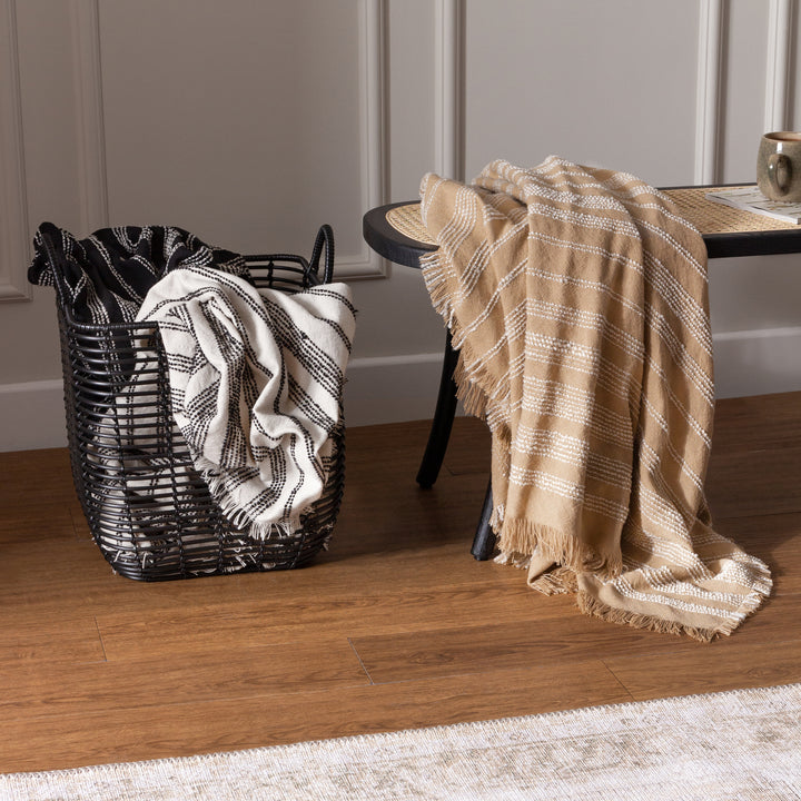 Jour Linear Woven Throw 130x180 Nougat - image 5
