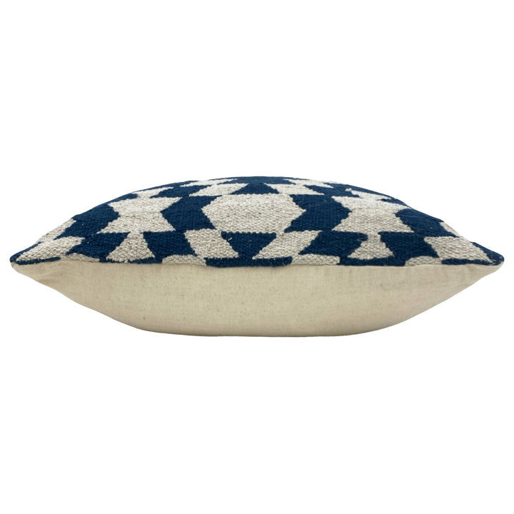 JURA 40X60 CUSHION CASE NAVY