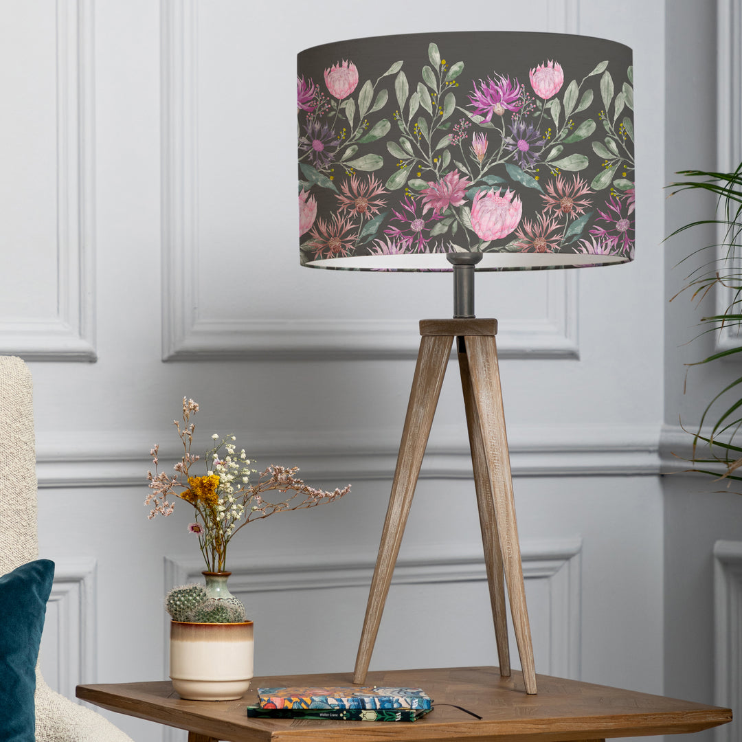 Aratus Table Lampbase Grey Wash/Fortazela EVA 40cm Lampshade Onyx